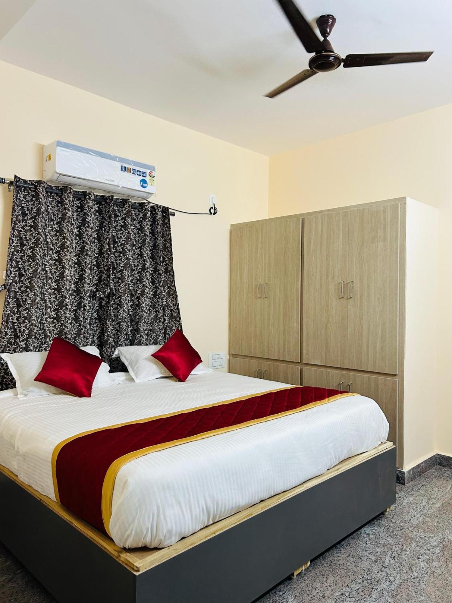 Y Stay Homestay Tirupati Eksteriør bilde